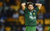 Former Pakistan captain Afridi tests positive for COVID-19